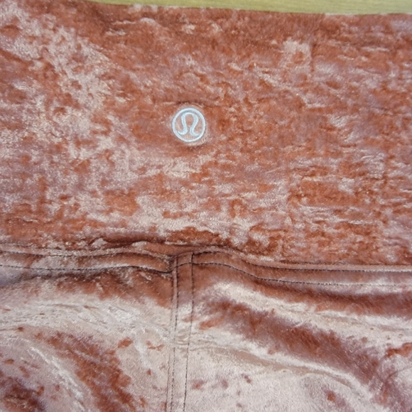 Lululemon Wunder Lounge High Rise Tigh - Picture 12 of 12